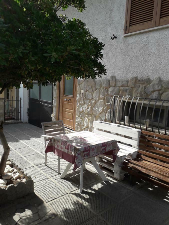 特尔尼Casa Di Chiara公寓 外观 照片
